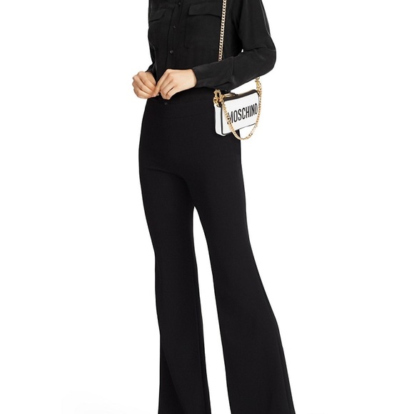 Moschino crossbody leather with black text - Picture 2 of 12